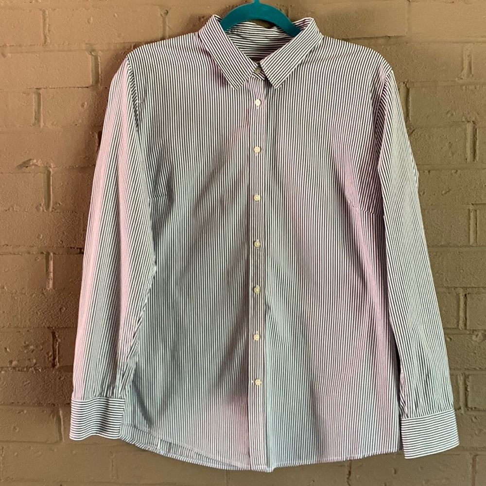 GAP XL women’s button-up blouse